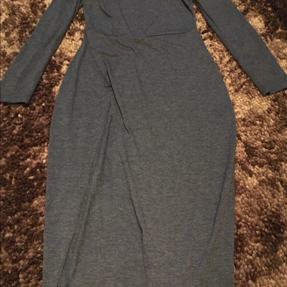 Dress - Picture 3 of 3